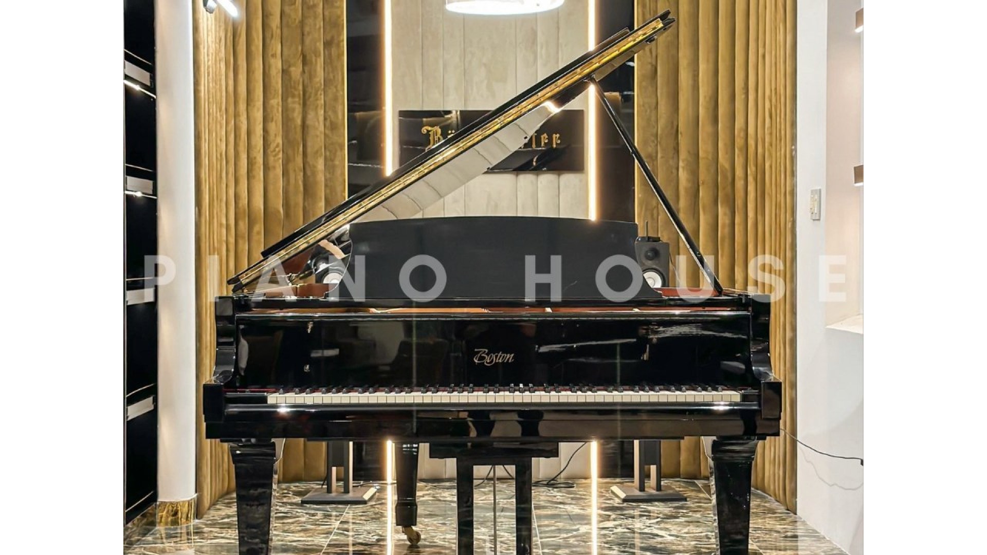 Boston (Designed By Steinway)