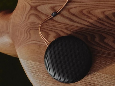 Bang & Olufsen Beosound A1 Gen 3 - Warm Granite