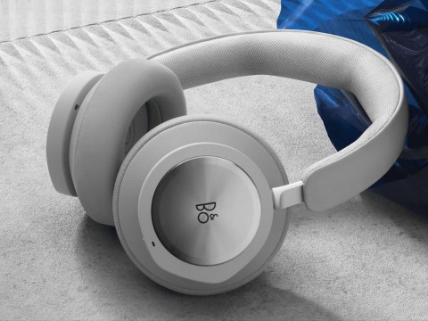 Beoplay Portal - Grey Mist - Review Chi Tiết