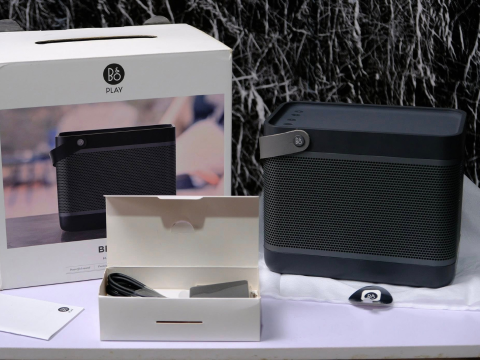 Loa B&O Beolit 17 - Black (Used)