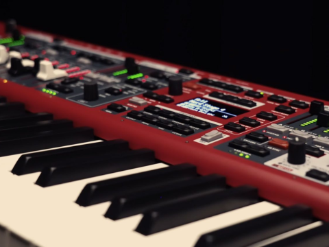 NORD STAGE 4 Compact 73 Keys