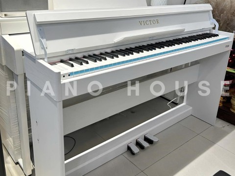 Piano Victor P300
