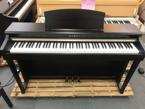 KAWAI CN24 R