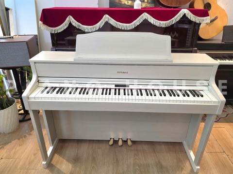ROLAND HP-605GP WH
