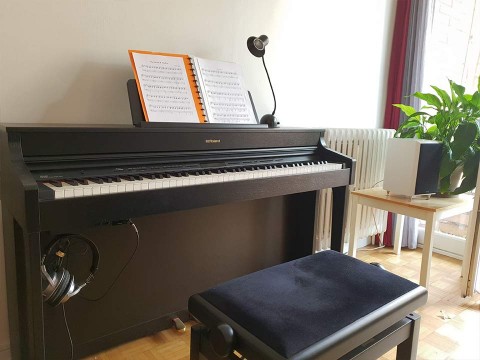 6 Bước kiểm tra đàn Piano điện cũ