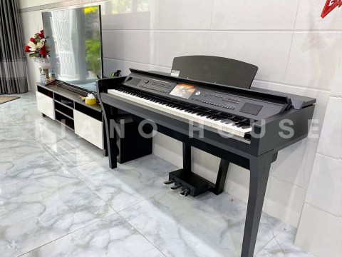 YAMAHA CVP-609 B