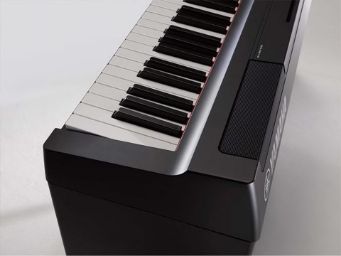 YAMAHA P-125 BK