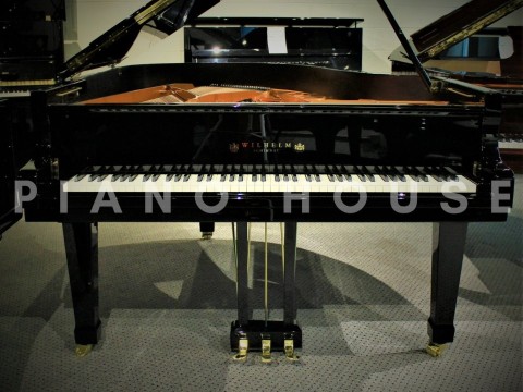 Wilhelm Schimmel W180 Tradition (Ebony High Gloss)