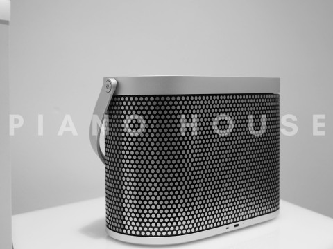 Loa B&O Beosound A5 Spaced Aluminium (Used)