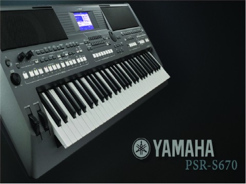 Yamaha PSR S670