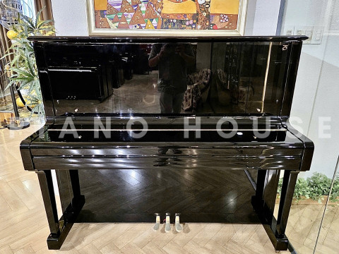 Boston UP-132E PE Professional Upright (USED)