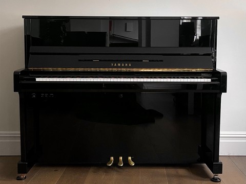Yamaha B3
