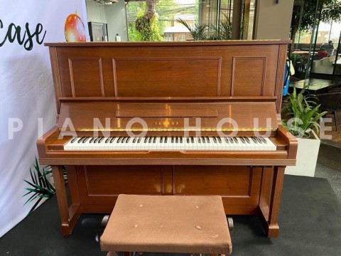 YAMAHA U300 Wn