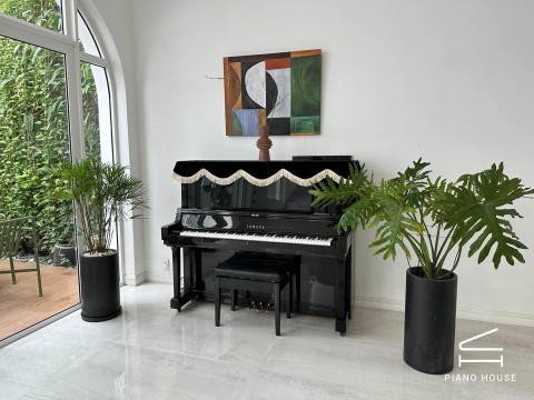 REVIEW ĐÀN PIANO CƠ YAMAHA UX30BL