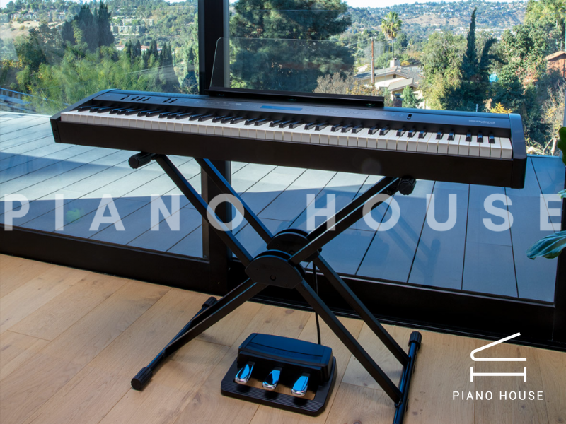 So sánh Roland F-701 và Roland FP-60X