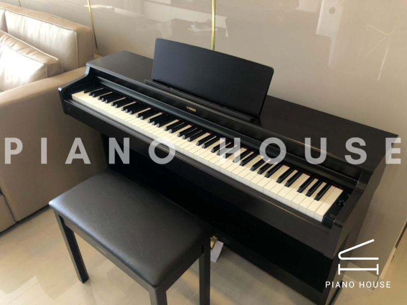 So sánh Roland F-701 và Yamaha YDP-164