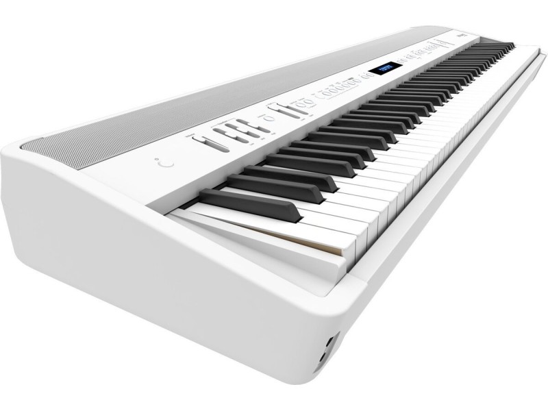 Roland FP-90X WH Có Tốt Không?