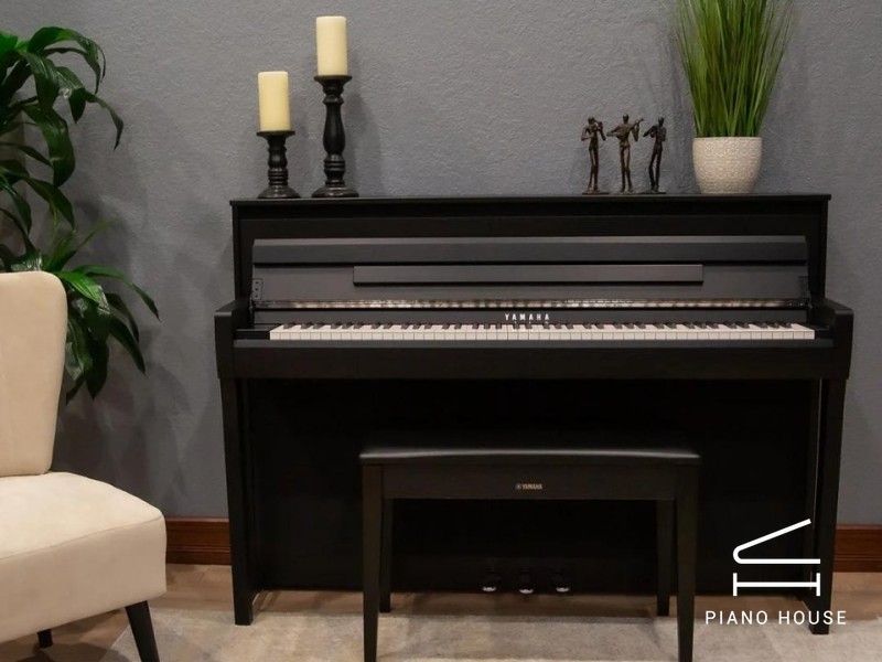 Review YAMAHA CLP-785 B (USED)