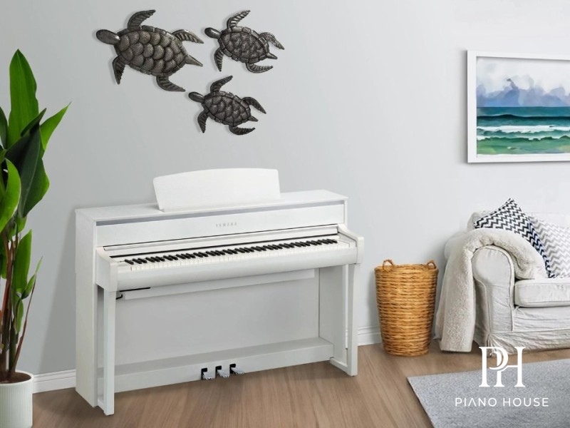 Review YAMAHA CLP-775 WH