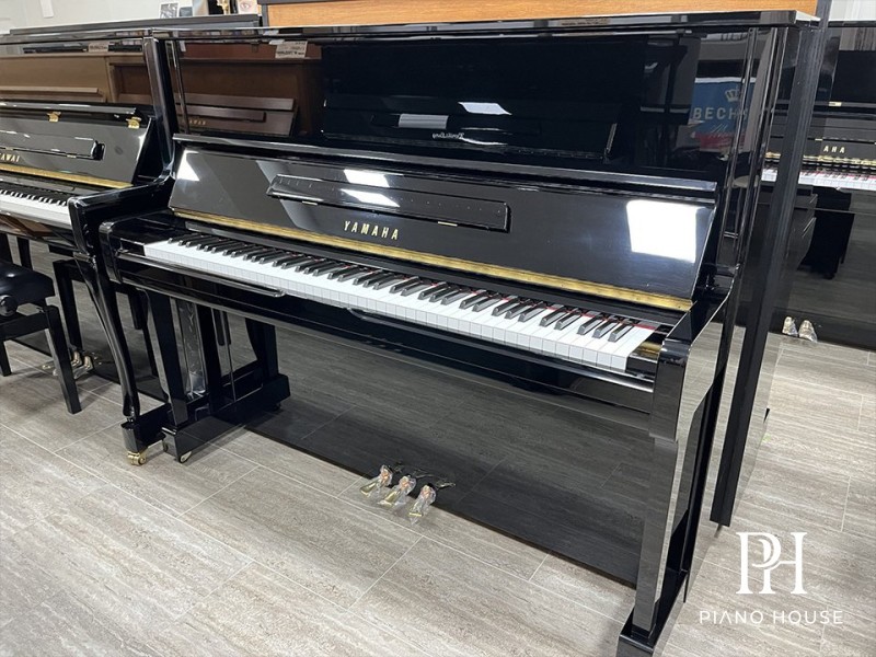 Tìm Hiểu YAMAHA U100