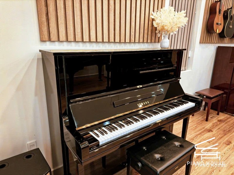YAMAHA U3H seri 2.5 - Review Chi Tiết