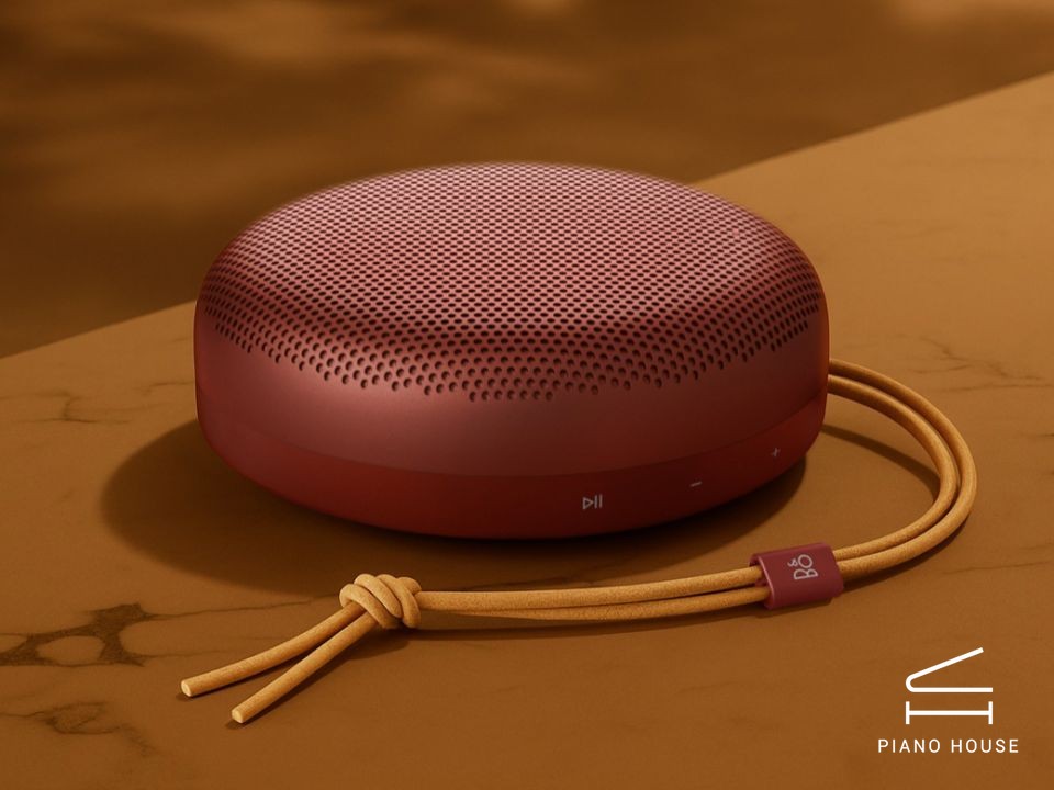 Bang & Olufsen Beosound A1 Gen 3 - Rustic Red