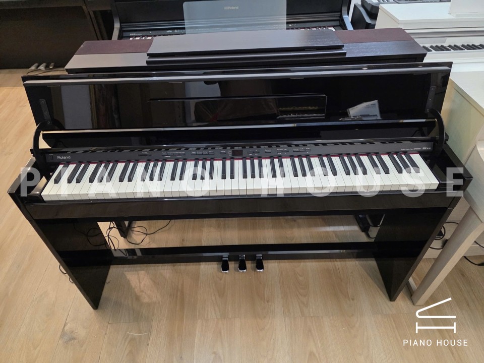 Đàn Piano ROLAND DP990RF PE - Đen Bóng - Độc Nhất - Chính