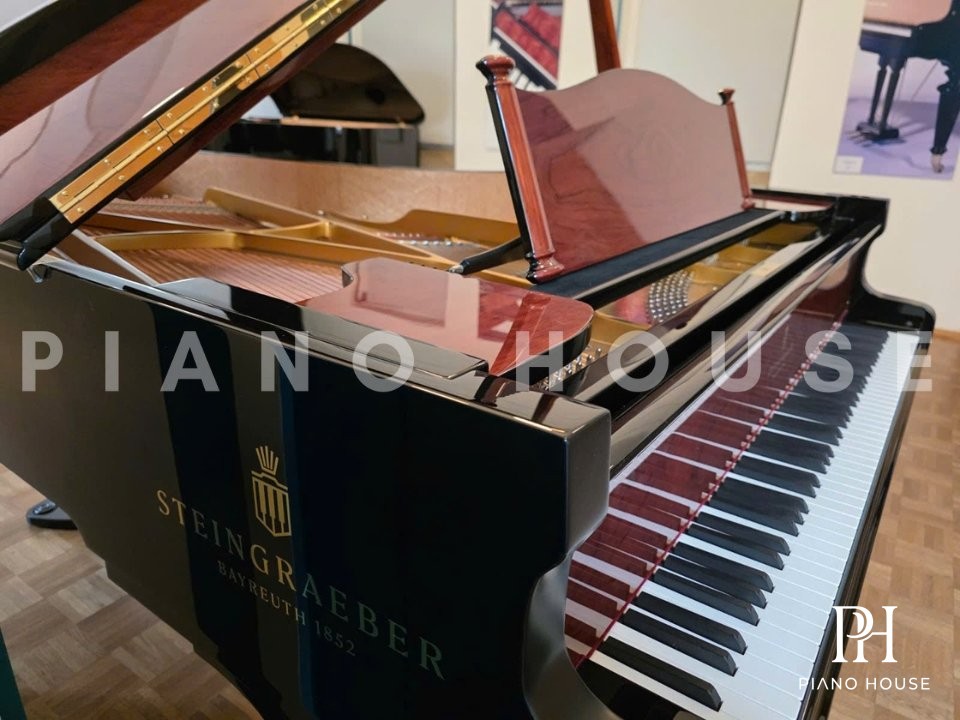 Steingraeber C-212 Chamber Concert Grand | Pommele & Black