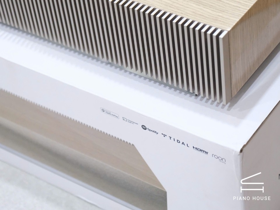 Loa Naim Muso 2 - Wood Edition - Light Oak (Like New)