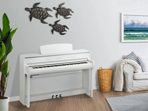 Review YAMAHA CLP-775 WH