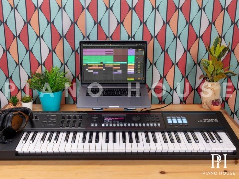 ROLAND JUNO-D6