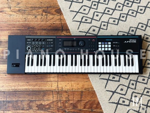 ROLAND JUNO-DS61