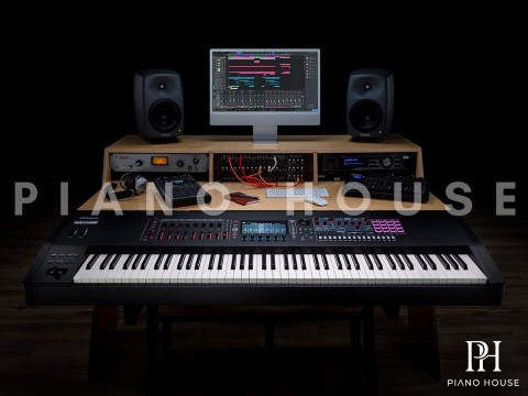 ROLAND FANTOM 8 EX