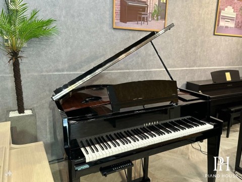 AVANT GRAND N3 (USED)