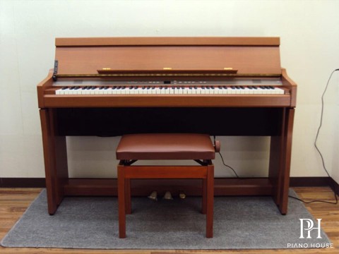 KAWAI L51