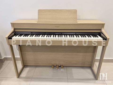 ROLAND HP-702 LO (USED)