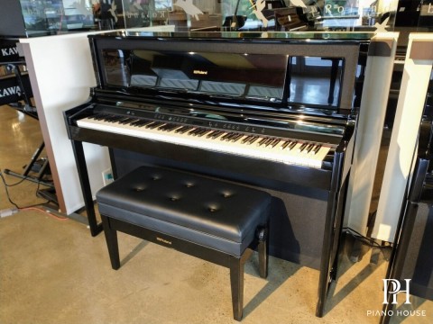 ROLAND LX-706 PE