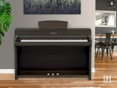 YAMAHA CLP-735 DW