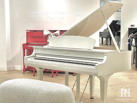 Review CLP-795 GP - Dòng CLP cao cấp nhất của hãng Yamaha Review CLP-795 GP - Dòng CLP cao cấp nhất của hãng Yamaha