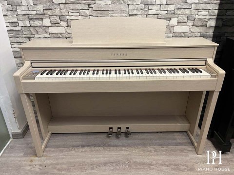 YAMAHA CLP-545 WA