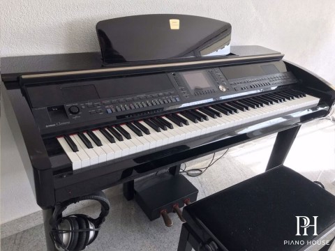 YAMAHA CVP-405 PE