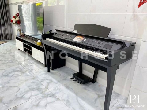 YAMAHA CVP-609 B
