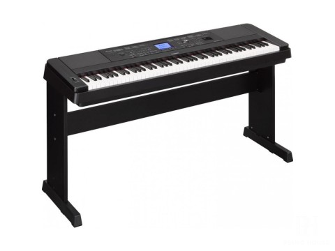 Yamaha DGX-660