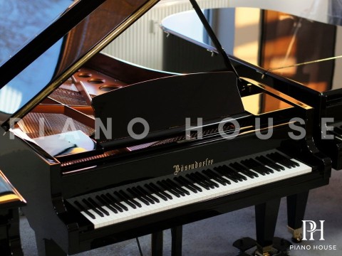 Bösendorfer 200VC