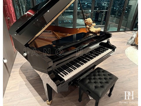 C.Bechstein Academy A160 (Black with Brass)