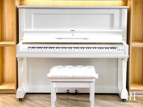 STEINWAY K-132 WH
