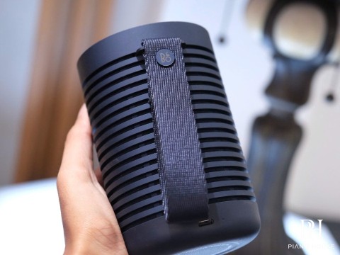 Loa B&O Beosound Explore (Navy)