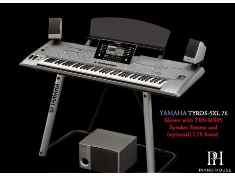 Yamaha Tyros 5 – 76 Phím