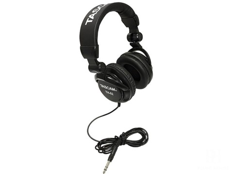 Tascam TH-02