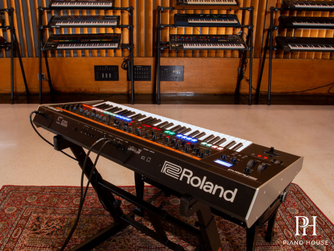 Roland JUPITER X